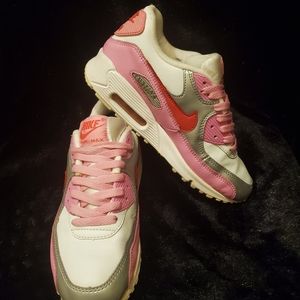 Nike Air Max 90 Girls Size 6Y 312153-161 pink